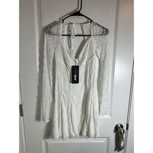 FB Sister White Lace Long Sleeve Cutout Neckline Mini‎ Dress